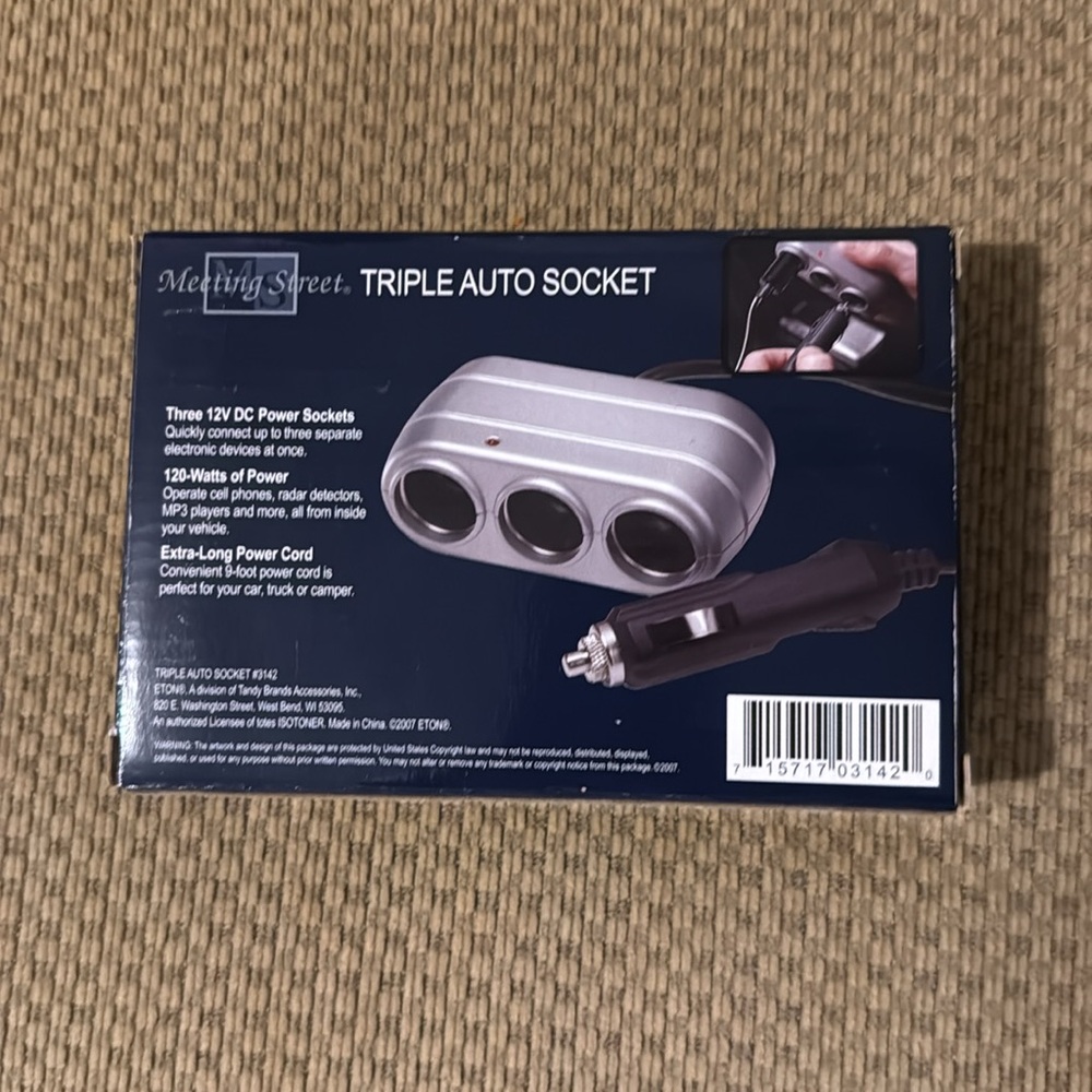 Triple Auto Socket - Picture 2 of 2